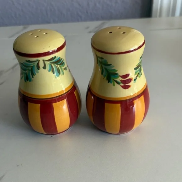 Hand-Painted Ceramic Salt and Pepper Shakers - Yellow and Red - Picture 3 of 3
